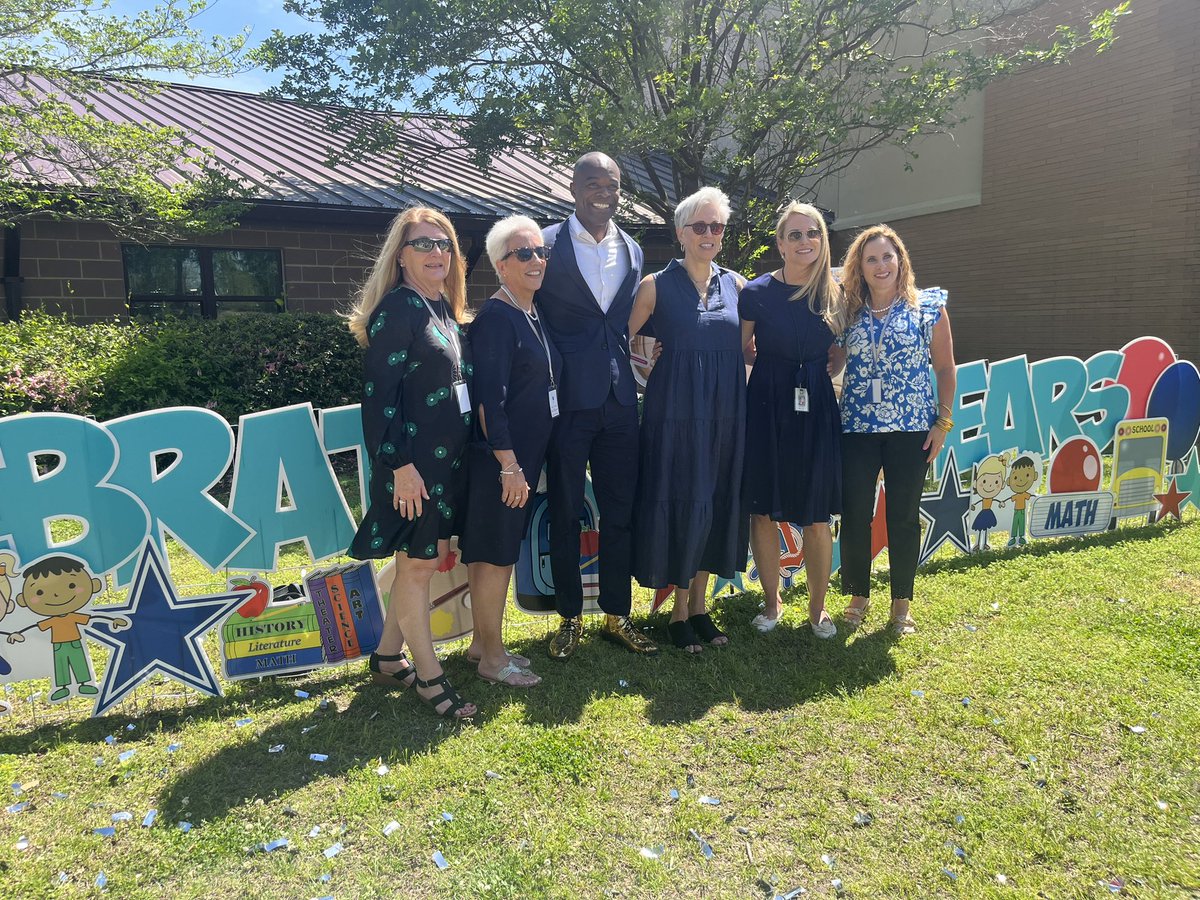 Erin May at OCE tweet media