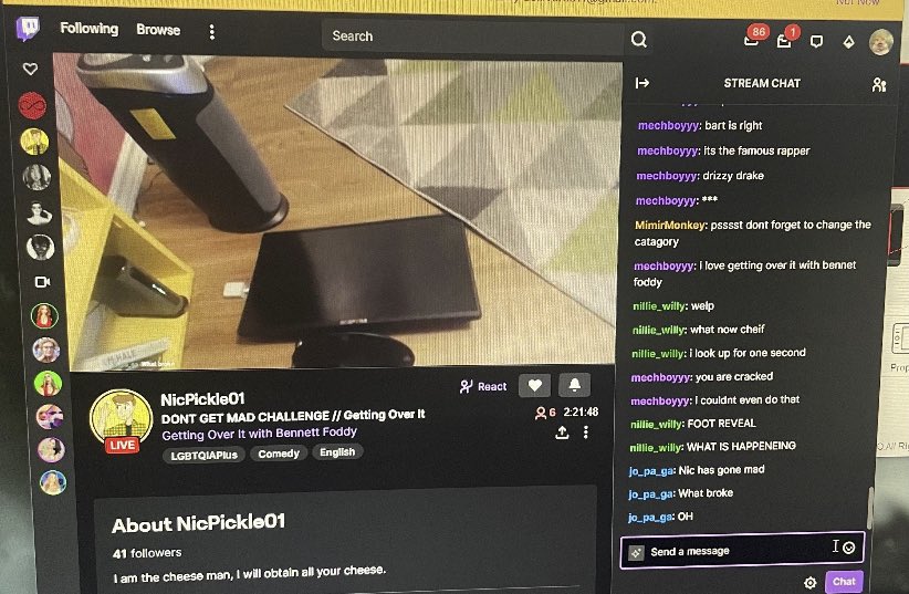 NicPickle tweet media