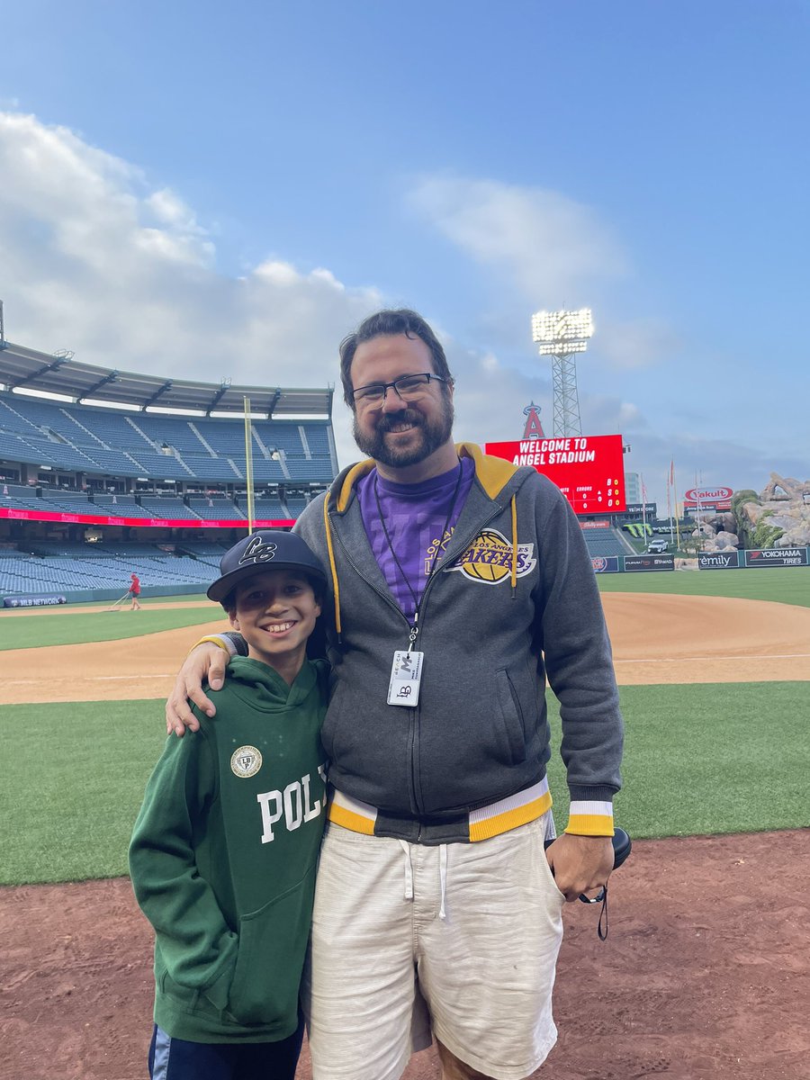 Guardabascio's tweet photo. Take your Vinny to work day ft @LBPolyBaseball https://t.co/t5TTr9gPvN