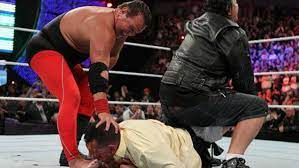 BrutusMaximusX's tweet photo. #WWERaw #ToeBro 
If a thumb can be a finisher then a toe definitely can
Just ask Jerry Lawler &amp; Bret Hart https://t.co/IuAhgW9oHp