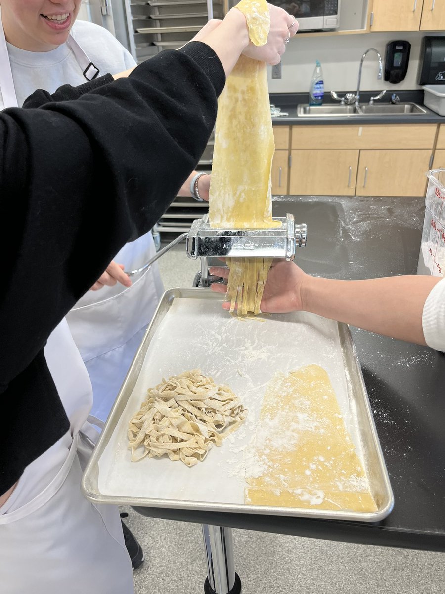 mrsbertroche's tweet photo. Culinary 3 had fun making our own pasta! Bon appetite 🍝 🧑‍🍳 #sayYEStoFCS  @JohnstonCSD @JCSD_JHS https://t.co/aZtil5AHoq
