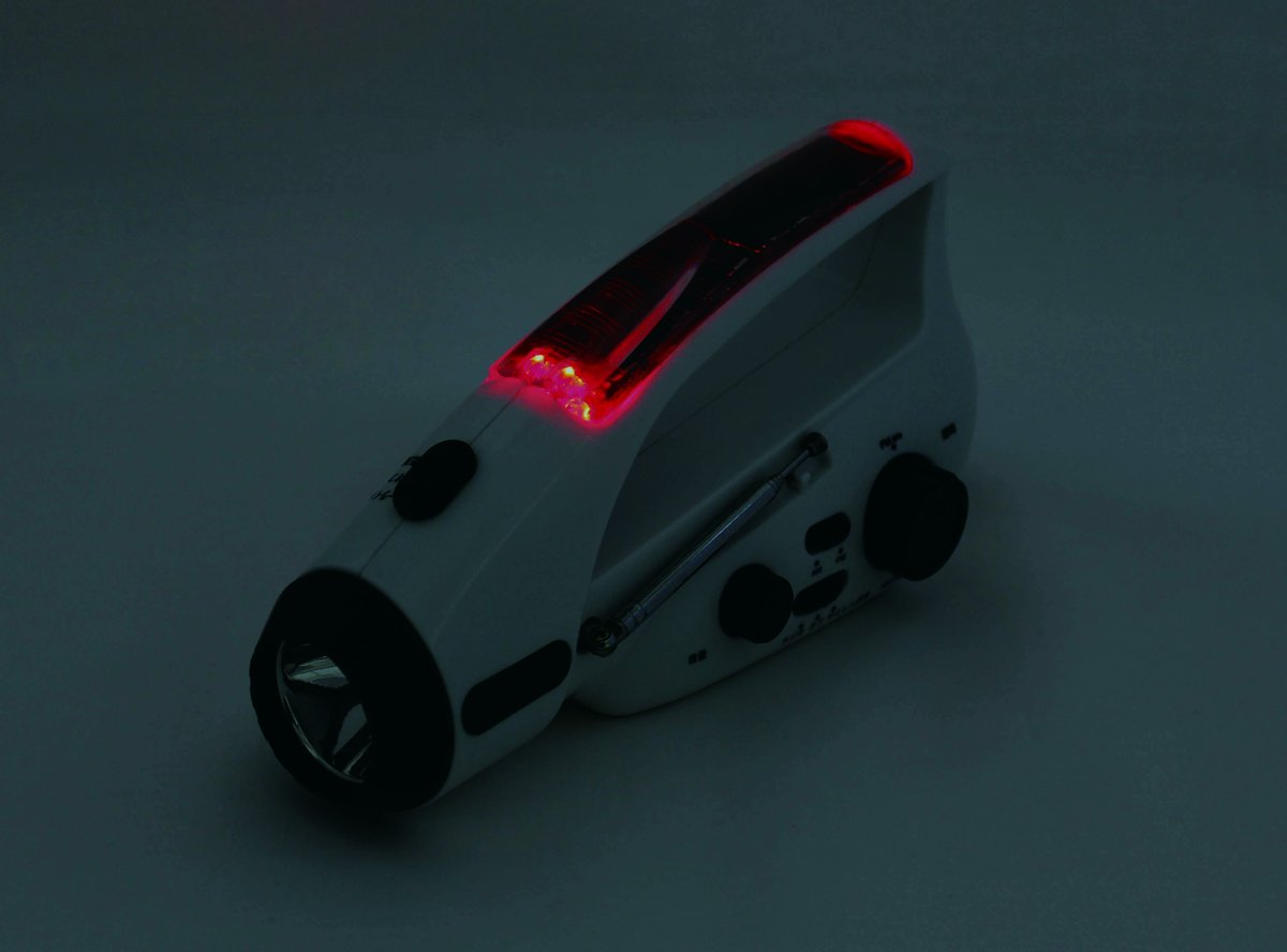 stayer_info's tweet photo. ランク王にて「手回し充電式ラジオライト2000mAh バッテリー内蔵」が「【2023】おすすめの防災ラジオ9選　いらない？ライト付きなど多機能搭載も」の記事で紹介されました！
https://t.co/jIDowjaLrn

#ランク王 #手回し充電式ラジオライト #STAYER #stayer #防災用品 #防災グッズ #手回し #手回し充電 https://t.co/QUrmDE24jB