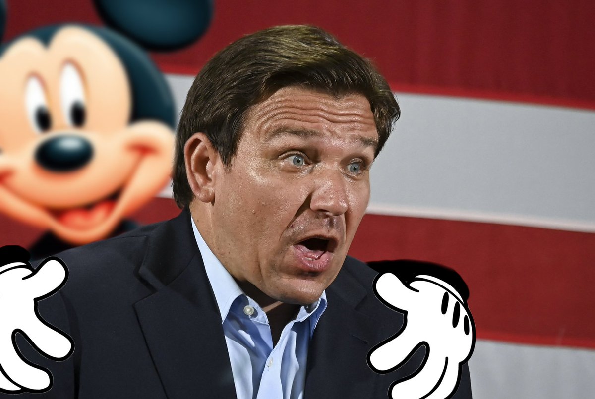 TheSnarkTank99's tweet photo. @funder DeSantis’s campaign in a nutshell… https://t.co/GiYGKVRAj8