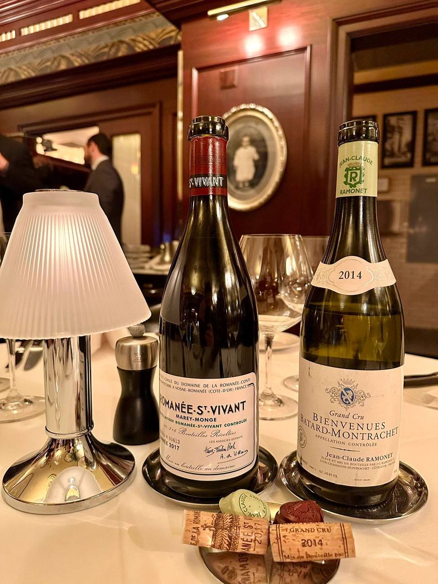 osamabarakat50's tweet image. “We are all mortal until the first kiss and the second glass of wine.”
#wine #fsat #Bar2023 #views #Canada