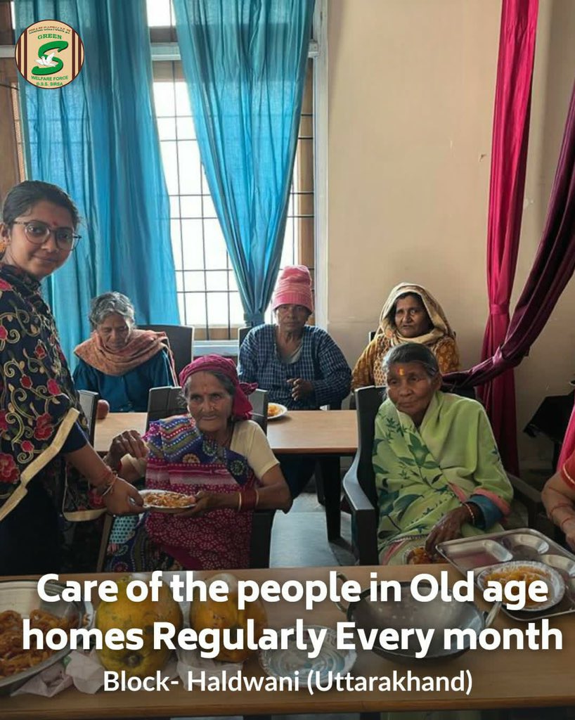 GreenSwelfares's tweet photo. Shah Satnam Ji Green S Welfare Force Wing volunteers brighten the lives of senior citizens by providing companionship & social interaction, boosting their emotional & mental well-being, making them feel happier and more fulfilled under the guidance of Saint Dr. @GurmeetRamRahim Singh Ji Insan. #CommunityLove #SeniorCare