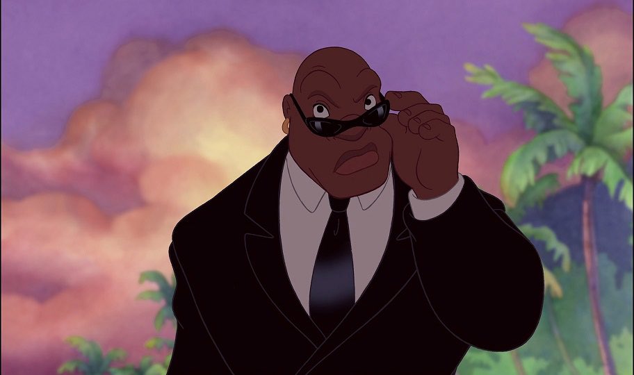 ComicLoverMari's tweet photo. @StreamrNews @KnightEdgeMedia This guy is an IMPORTANT character to the plot of Lilo and Stitch and he’s literally the reason why he allowed Lilo and Nani to keep Stitch without him then what’s the whole point of this fucking movie other than being another Disney live action remake https://t.co/kK9piILHVu