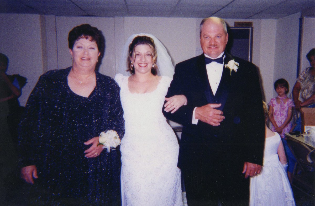 DickStreetman's tweet photo. My Mama, Pamela Marie Streetman, passed away April 18, 2003, 20 years ago tomorrow. This photo was taken at my sister's wedding one year prior to Mama's death at the age of 51. Mama was buried in this outfit and we hired the same man to do her hair and makeup on both occasions. https://t.co/Pw0h1QhnVO