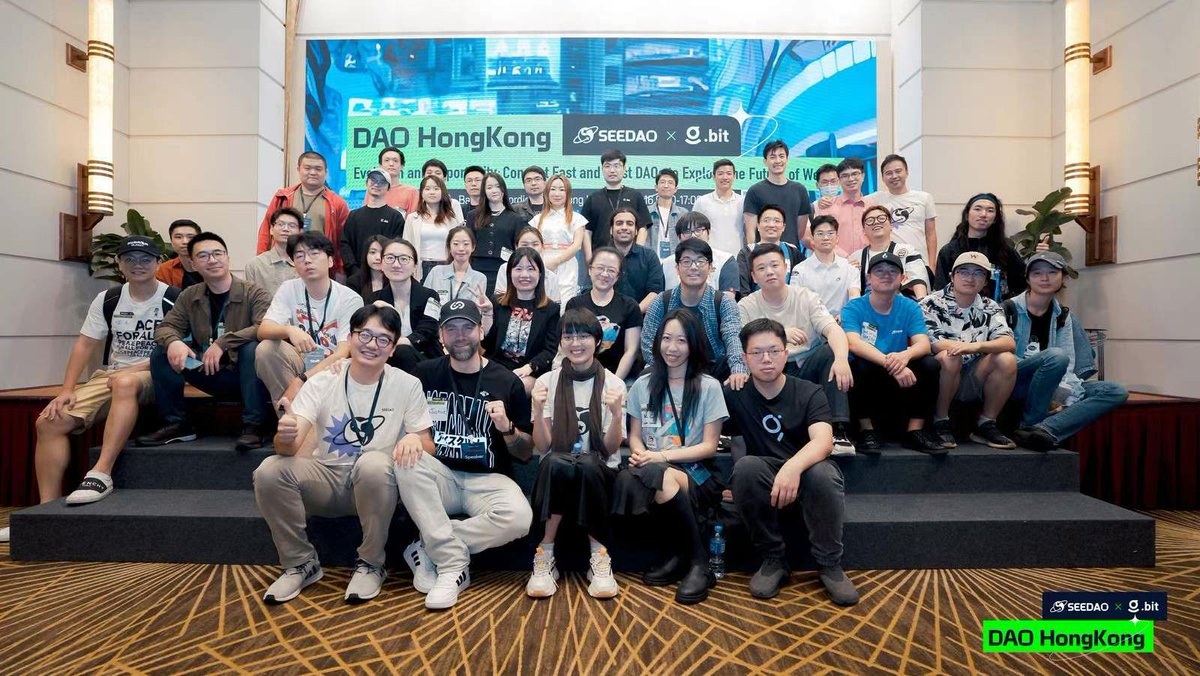 gingerspc's tweet photo. Wrapping up my 1mo journey in HK. Lots of first-time:

DAO HK - my first time leading a 500+ppl event with many inspiring speakers.
Web3 Festival - first time bringing @deschool_booth on the big stage.
@see_dao meetup - 200+ppl flew in from around the world so we finally met IRL. https://t.co/7BpCU836Ix