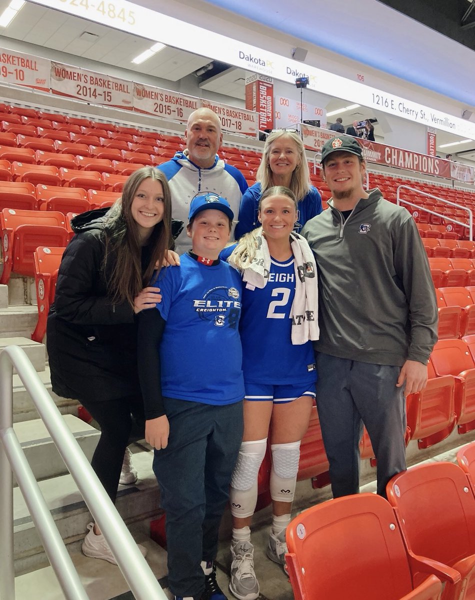 Happy Birthday to our biggest supporter! Love you mom❤️ <a href="/JulieMogensen4/">Julie Mogensen</a>