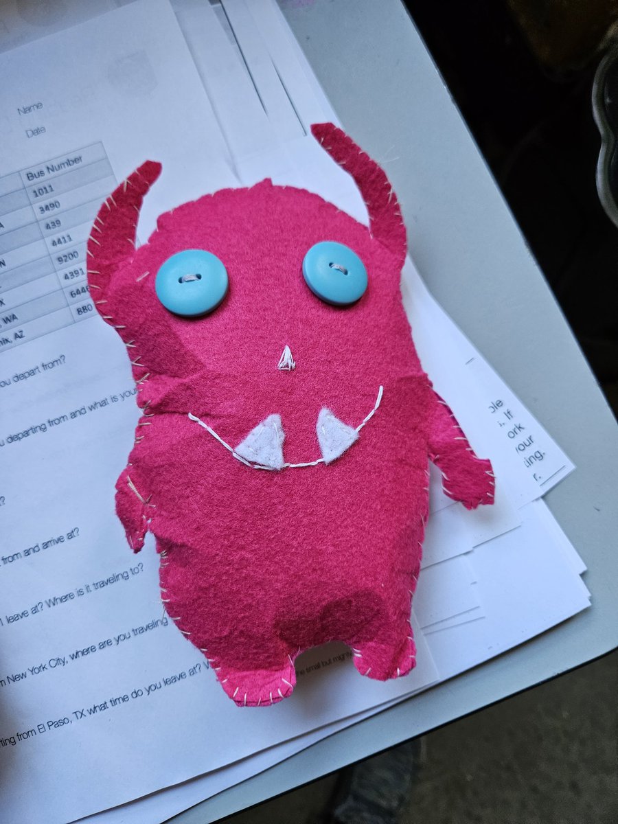 ArtwithBoever's tweet photo. More sewing projects by students at @SennThomasMS https://t.co/y7HoIxPtjR