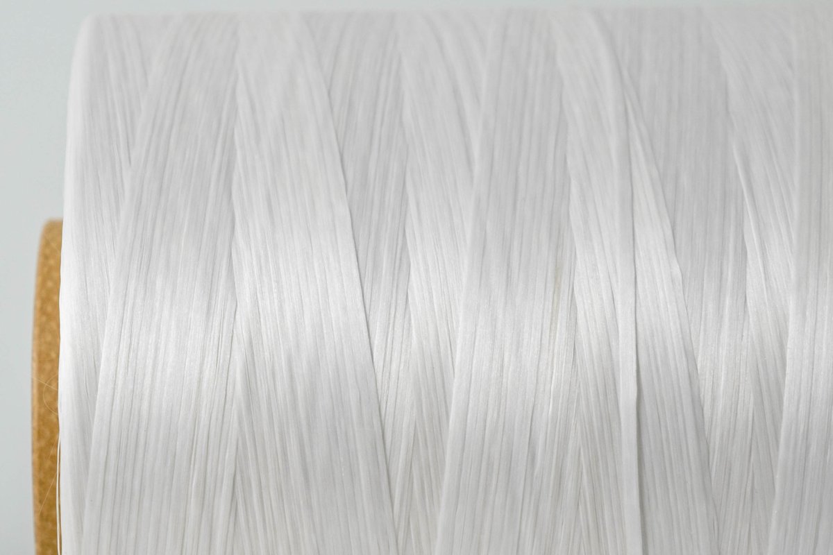 owcable's tweet image. Glass fiber yarn is a durable material that can improve the performance of optical cable. 
ONE WORLD glass fiber yarn has high quality and an affordable price. 
📣Contact us today!
#GlassFiberYarn #opticalcable #materials #cable #oneworld