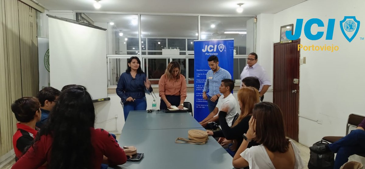 JCIPortoviejo's tweet photo. Mayra San Lucas Pasada Presidente Inmediato y Miembro del Comité de Empoderamiento de las Organizaciones Locales para América 2023, además de varios miembros de otras organizaciones locales, presidente local JCI Chone y nuestros miembros de la JCI Portoviejo que apoyaron en todo. https://t.co/OVR2cIVoyb