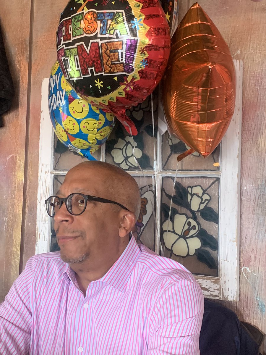 MMarquit's tweet photo. One of my #moneyvalues is time with friends. So pleased to celebrate a birthday for a great friend. https://t.co/odRr5bu62j
