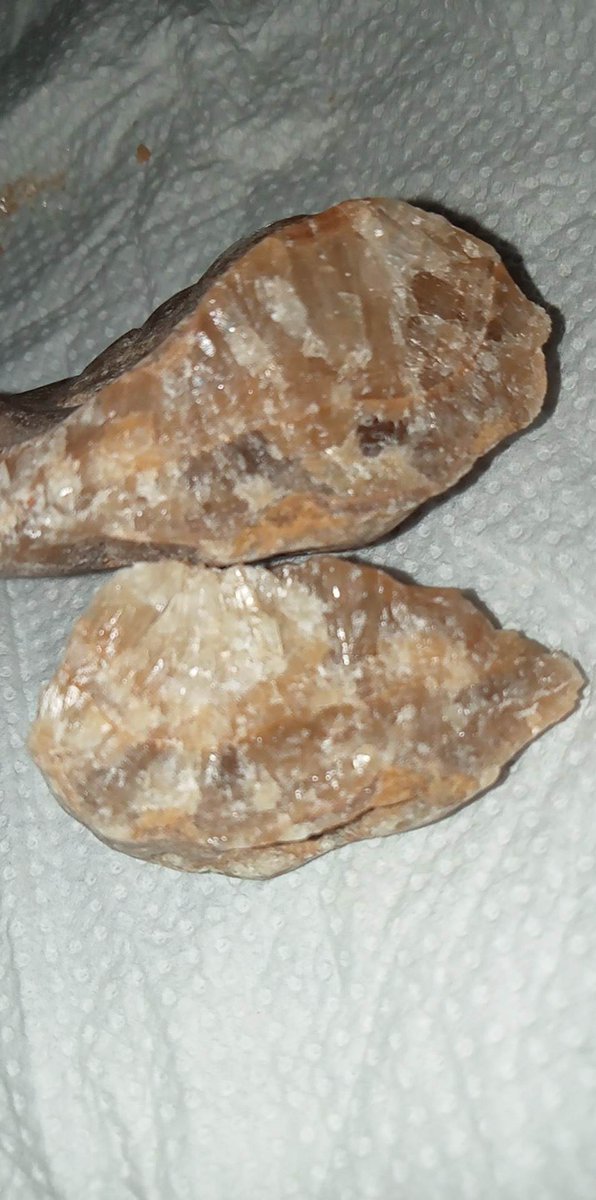 benchellak's tweet image. #أحجار_كريمة