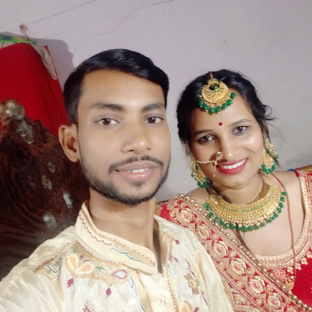 Happy anniversary to me 🌹🌹🌹 <a href="/Raganikumari19/">Ragani kumari</a>
