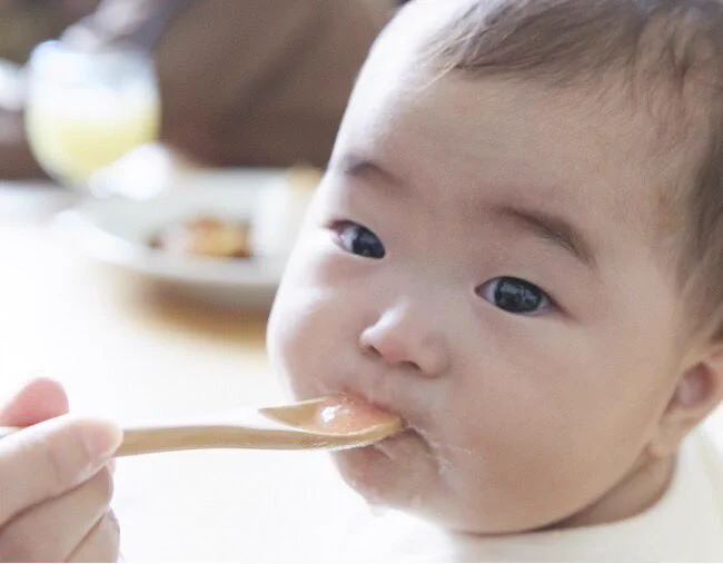 スープストック東京から、小さなお客さまへ「離乳食(後期)のスープ無料提供」のお知らせ。