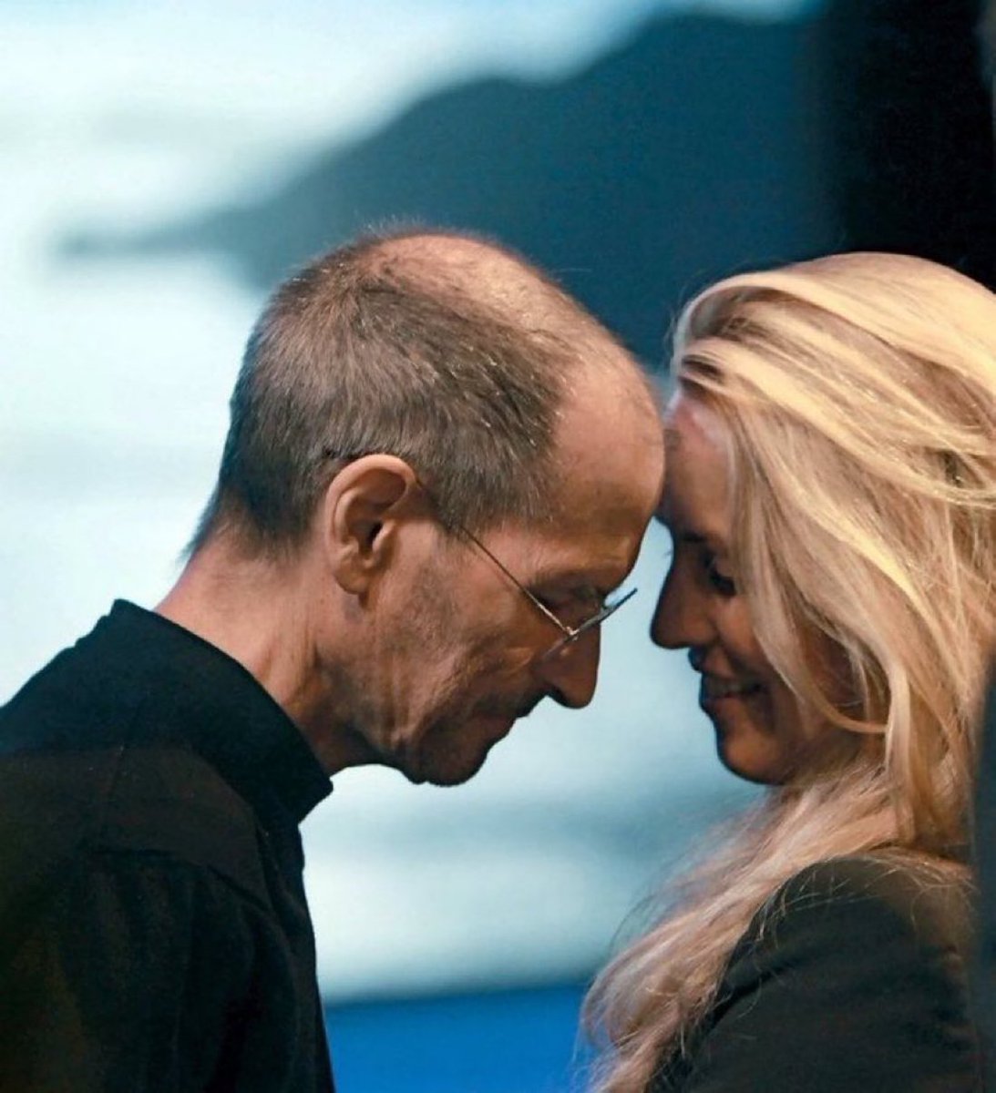 ValaAfshar's tweet photo. Your time is limited, so do not waste it living someone else’s life.

Do not let the noise of others’ opinions drown out your own inner voice. 

And most important, have the courage to follow your heart and intuition. —Steve Jobs https://t.co/8Iut9UFiaI