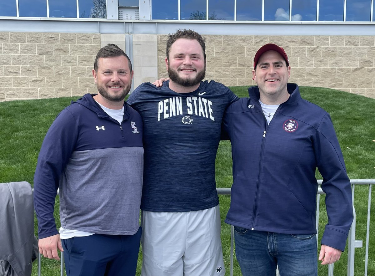 marc_rulli's tweet photo. It was great having Coach Whitley and Coach Shuman in Happy Valley. Continuing to support their players β¦ past and present. #nonutsibi https://t.co/wihCDhrL5J