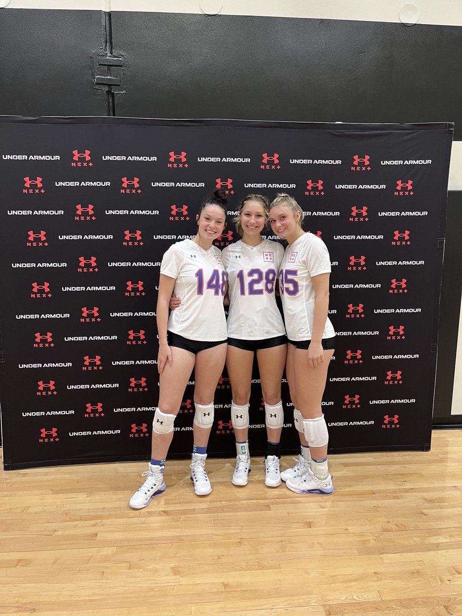 Had a great time with ⁦⁦<a href="/allyfees1/">ally fees</a>⁩ ⁦<a href="/parkergladhill/">Parker Gladhill</a>⁩ at the ⁦<a href="/uanextvball/">AllAmericaVB</a>⁩ camp in #dallas before Lonestar qualifier… such a great experience!