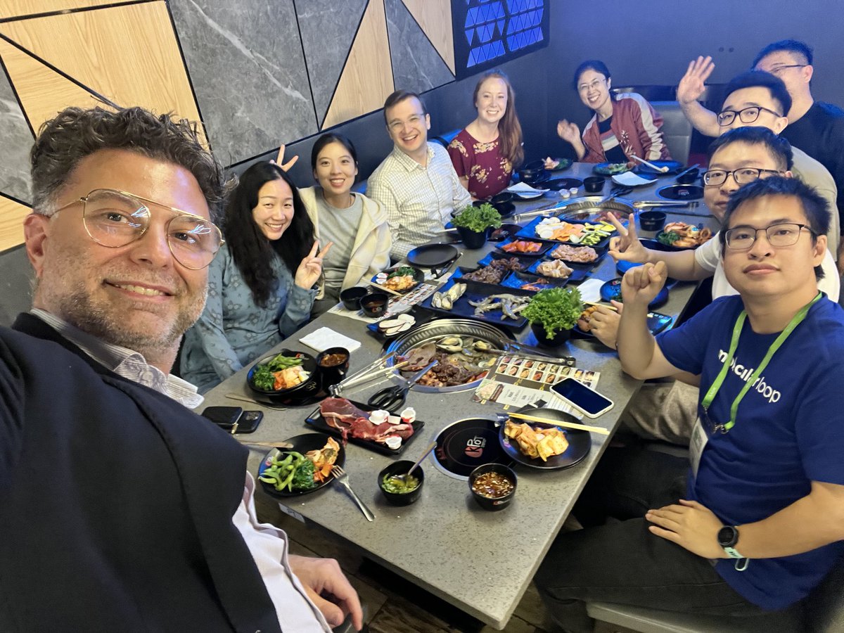 AUrbanucci's tweet photo. With @WenyiWang4 Lab we managed to #deconvolve even Korean bbq … at the #AACR23 check out their amazing posters tumor component-specific gene expression deconvolution rocks! https://t.co/XFpQDwWZ5M