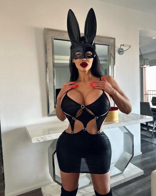 Easter Sale on my Onlyfans page🔥
https://t.co/ZMcOxs4bpM https://t.co/jEZNaB2OGa