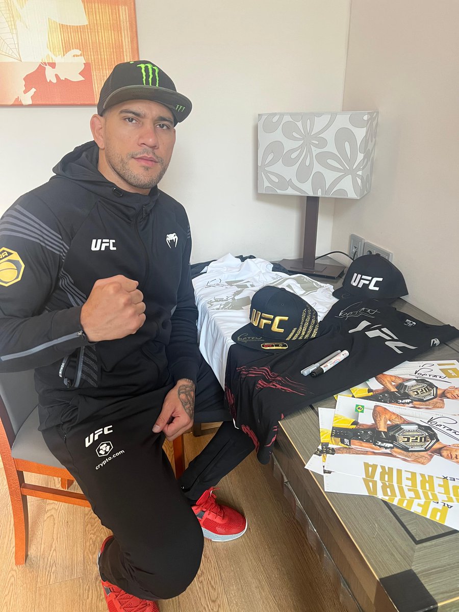 Enter the raffle and win handsigned merchandize by UFC Champion Alex Poatan Pereira. Visit our instagram page EdelStarkcom for details on how to participate! <a href="/AlexPereiraUFC/">Alex "Poatan" Pereira</a>  
#contest #giveaway  #AlexPoatanPereira #edelstark #UFC287 #UFC