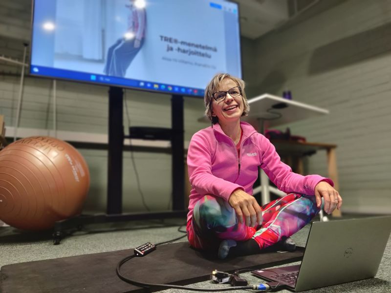 Kokeilitko jo TRE-stressinpurkua? Se on helppo oppia ja nopeasti vaikuttava kehon oma mekanismi stressin purkamiseen. TRE auttaa palautumaan, helpottaa jännitystä ja antaa hyvät unet. Pyydä tarjous työporukallesi!: ihanaelo.fi/tre-kurssit/

#ihanaelo #lovelylife #tre