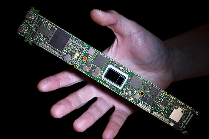 LowyatNET's tweet photo. #Intel Discontinuing Several #11thGen #TigerLake CPU Models
https://t.co/wT0YPyVNP9 https://t.co/LXzHs5tN2J