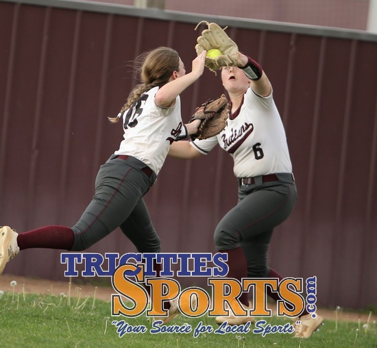 TriCitiesSports.com / Steve Wilmoth (@parrotheadvol) on Twitter photo #TriCitiesSports.com 📷 Gallery: <a href="/crockett_high/">David Crockett High School Athletics</a> <a href="/Dchssball8/">Crockett Softball</a> vs <a href="/KCS__Athletics/">Tribe Athletics</a>, High School 🥎 ... Photo Credit <a href="/AllenGreenePhot/">Allen Greene</a> ---> tricitiessports.com/photo-gallery-… #TriCitiesSports.com 📷 Gallery: <a href="/crockett_high/">David Crockett High School Athletics</a> <a href="/Dchssball8/">Crockett Softball</a> vs <a href="/KCS__Athletics/">Tribe Athletics</a>, High School 🥎 ... Photo Credit <a href="/AllenGreenePhot/">Allen Greene</a> ---> tricitiessports.com/photo-gallery-…