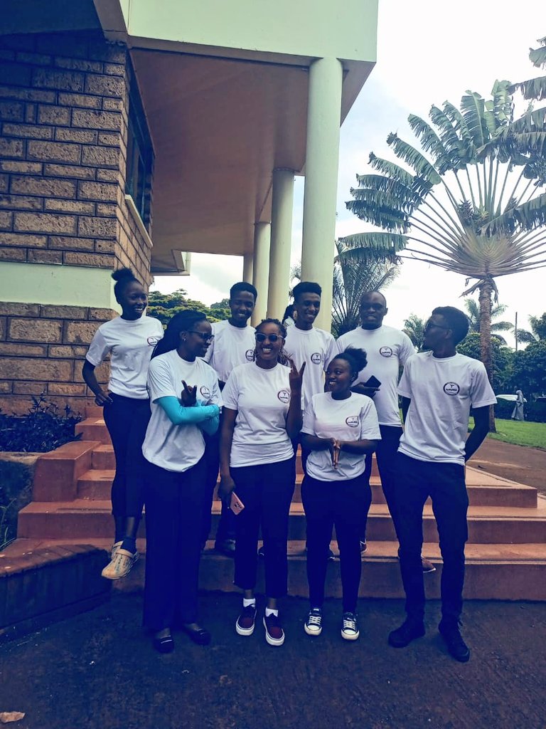 KeMUNSAofficial's tweet photo. Starting our journey of serving KeMUNSA with smiles,,,,congratulations to the incoming council👏👏
#letsgo
#inspiringprofessionalism https://t.co/6I0E4vS0Bx
