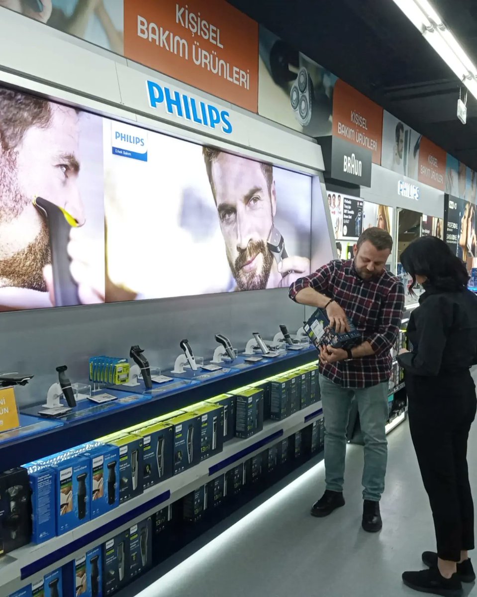 KayraGrup's tweet photo. Philips PC Proje ve Eğitim Uzmanımız, aramıza yeni katılan promotörlerimize hem merkez ofisimizde hem de saha ziyaretlerinde düzenlediği eğitimler ile süreci başarı ile tamamlamalarını sağladı.
#KayraGrup #PhilipsTürkiye #EğitimŞart #PhilipsPC https://t.co/galvOGUfgD