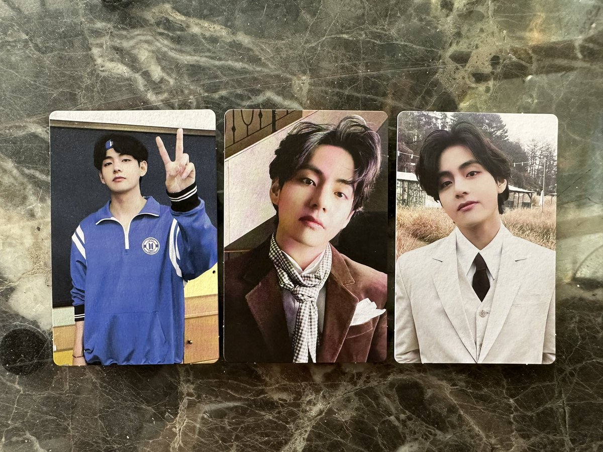 eggslutscart's tweet photo. ꒰ ph | wts lfb ꒱  

✷ taehyung photofolio pc (10/10)
✷ 2,800 set 

ꔛ dm me!! please help RT 💓

t. wts lfb ph photofolio veautiful days ot7 bts taehyung jimin jin namjoon yoongi jungkook bridgerton taehyung v https://t.co/qr2wLz8Ire