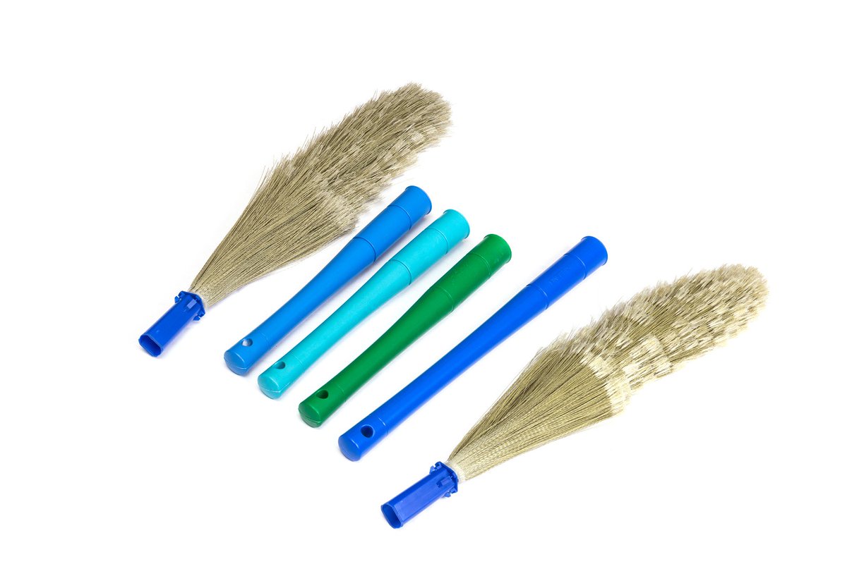 MXBrushmachiner's tweet image. Meixin patent no dust floor broom making machine

Its use to make the single hockey brush and double hockey brush, its hot sales in India, Pakistan and so on.

Learn more: bit.ly/40QTtuL
#broommakingmachine #brushmakingmachine #brushmachine