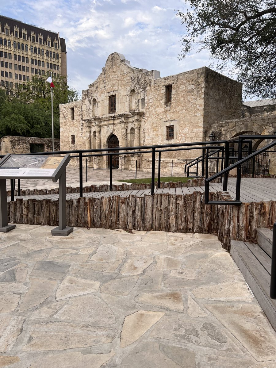 So thankful for the PCA community and the opportunity to present my research!  (In beautiful San Antonio)