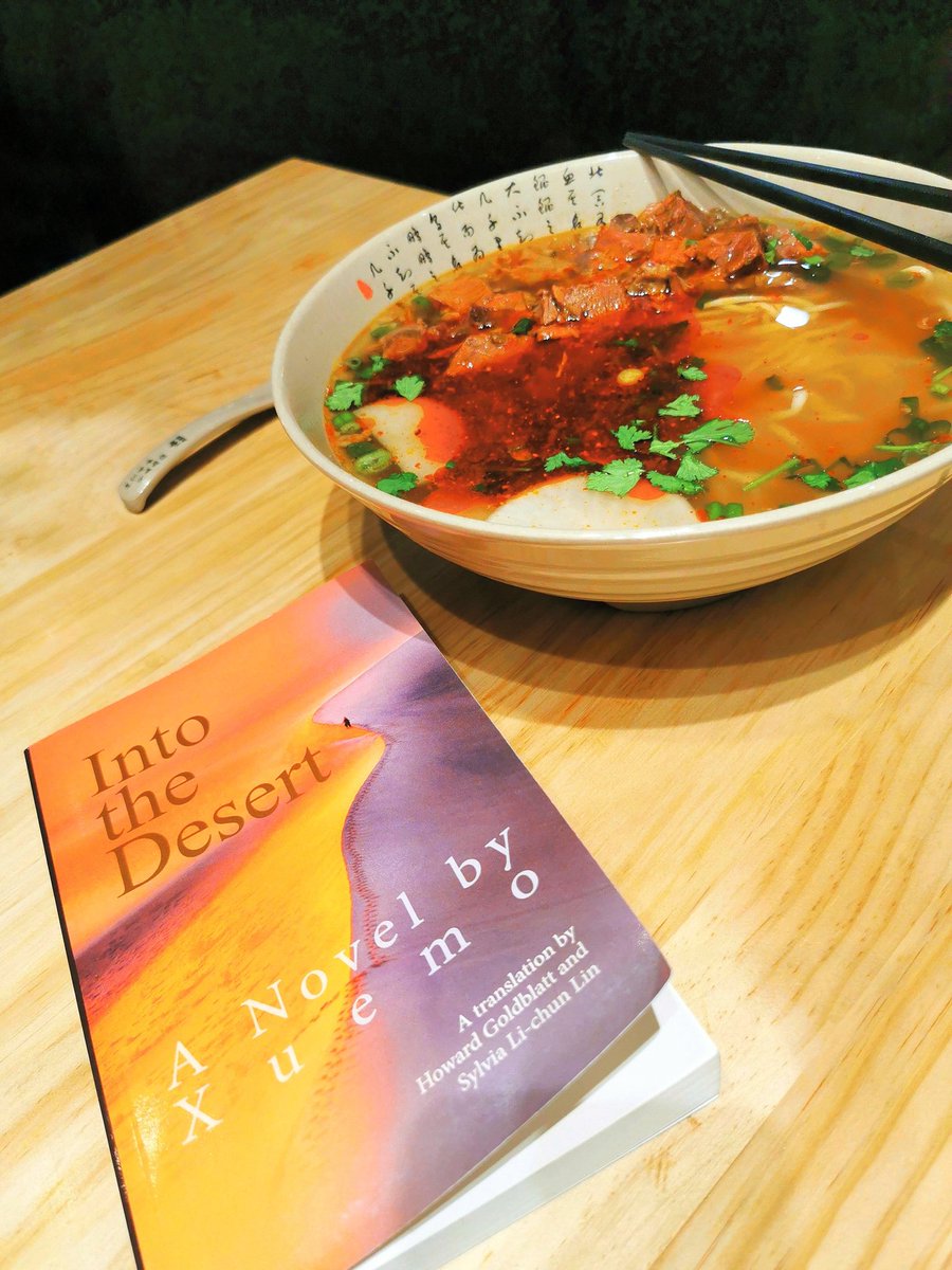 What better book pairing with a piping hot bowl of Lanzhou noodles than the King of Gansu himself? 🤤 
#Xuemo #IntoTheDesert #TranslatedFiction
#ChineseLiterature #ChinaBooks