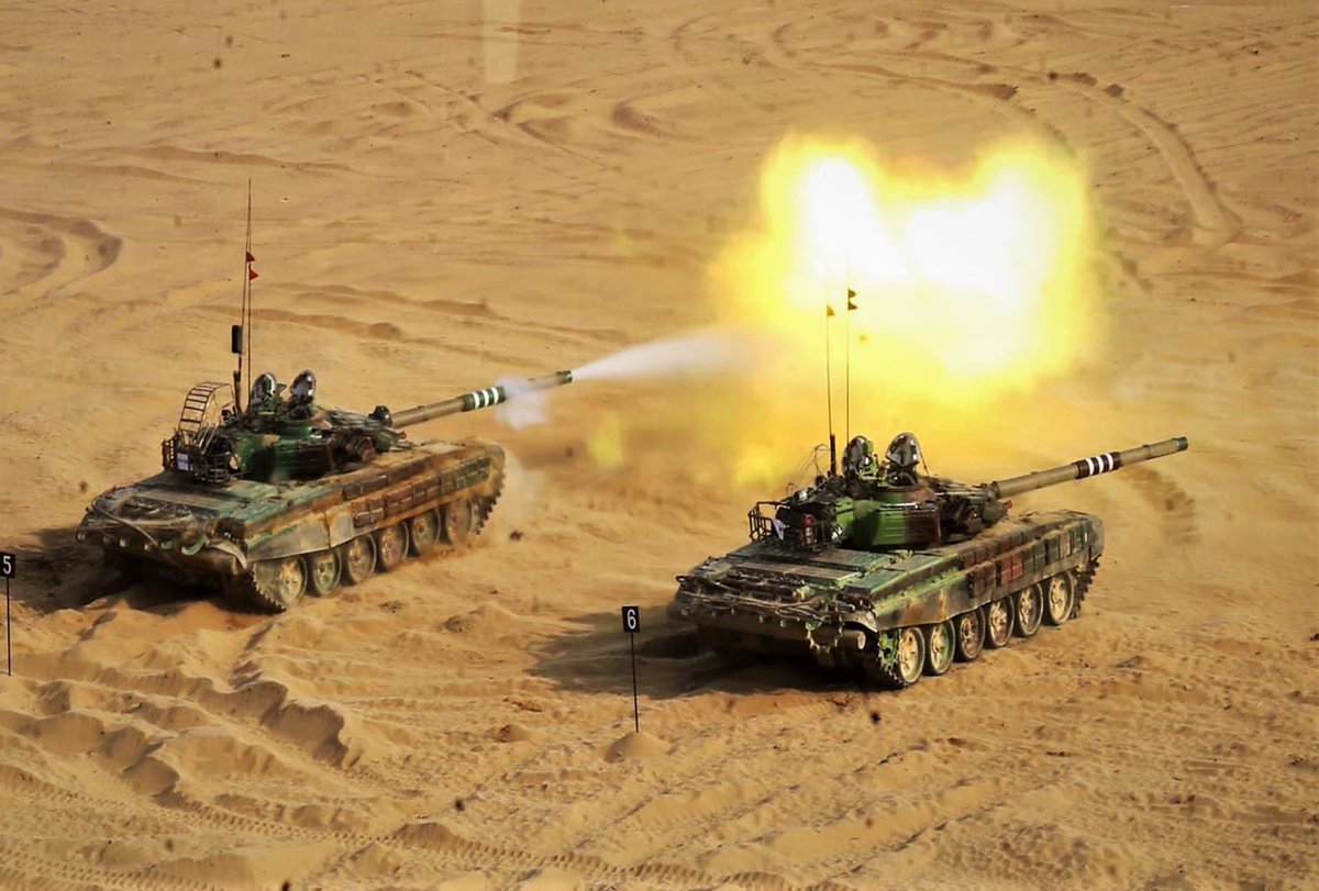 pro_defence's tweet photo. #VajraCoprs #DefendersofPunjab #DoubleVictoryBrigade rehearsed their mechanised combat drills, integrated maneouvers, swift and precise target acquisition in battle simulated conditions validating battle worthiness and mission readiness @adgpi @SpokespersonMoD @westerncomd_IA https://t.co/cE7KI3vbSK