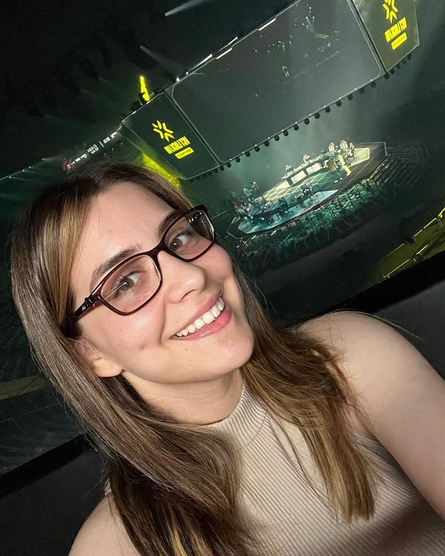 RociodtaACHV's tweet photo. La stream rociodta asiste presencial mente a la VTC - Lok in en São Paulo brazil 🇧🇷 debido a su colaboración con valorant.

La streamer creó contenido de este evento y se visualizó en su canal su experiencia. 🍯💛 https://t.co/NCcATEYy78