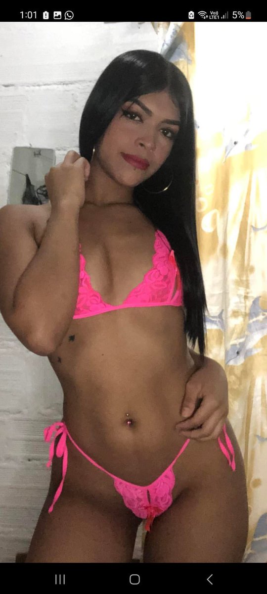 emili20231's tweet photo. Mi nombre es Emili y soy nueva en #ciudaddemexico tu colombianita de 19 años lista para complacerlos agenda tu cita ya 5534397758 #sigueme dale #rt https://t.co/d6ptUkEZa7