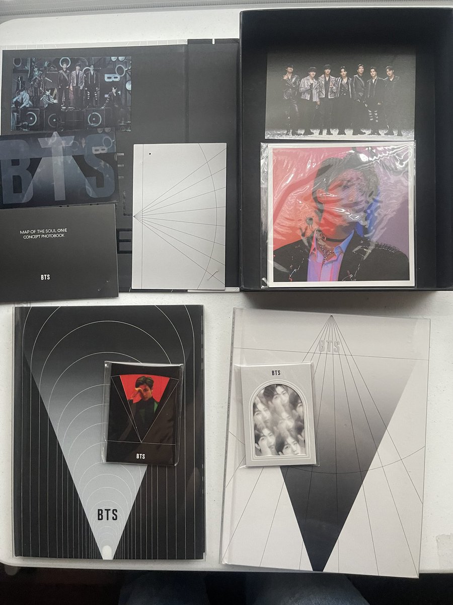 Magic_CartPh's tweet photo. #MCartGA

💜MAGIC CART PH GIVEAWAY💜

✨Map of the Soul ON:E Concept Photobook✨

Mechanics
•Follow &amp; retweet 

•SF will be shouldered by the winner 

Ends on April 10| PH only🫶 https://t.co/v93MNYKhhF