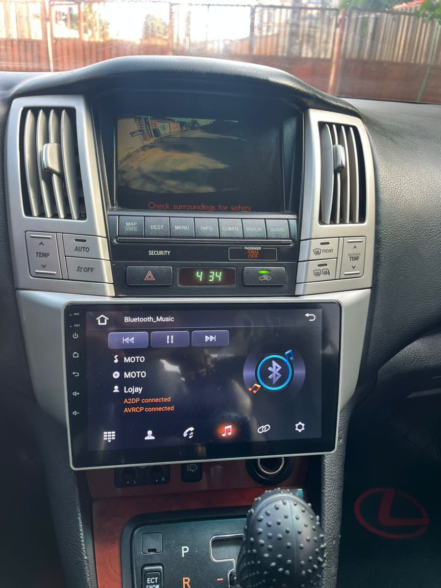 Chilex_Autos's tweet photo. 2008 Lexus RX350 https://t.co/w5WHbFPsYR
