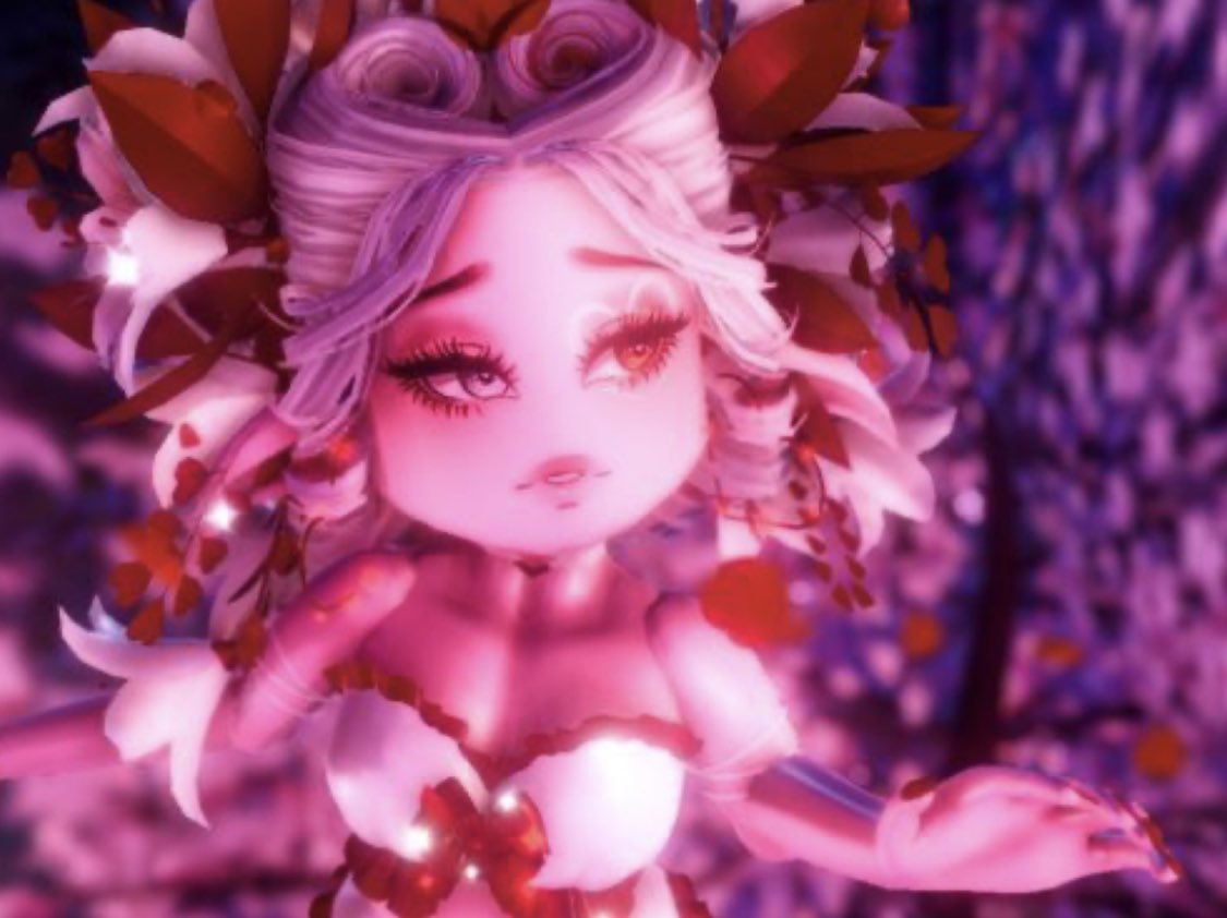 SPRING HALO 2022 GIVEAWAY 🌺

all you have to do is follow @RainingRosess + retweet 🔄 !