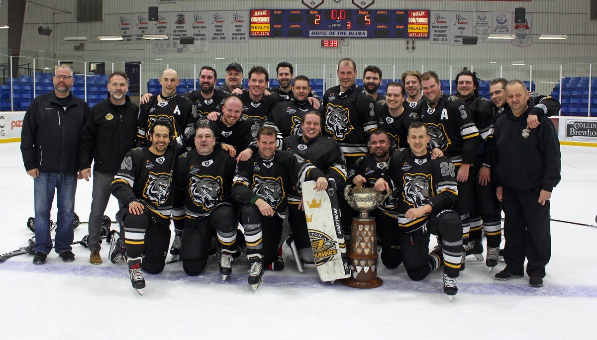 AllanCupHockey's tweet photo. Your 2023 J. Ross Robertson Cup Champions, the @HamiltonSrAAA Steelers https://t.co/H8brkmOs8R