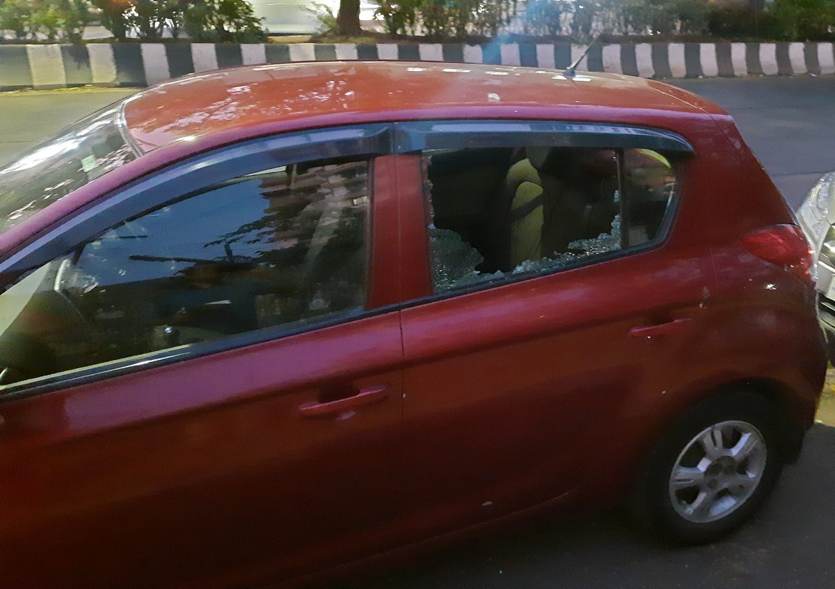 yatinu's tweet photo. @puneruralpolice @PuneCityPolice @CPPuneCity Thank you Alankar police station PI #rajendrasahane &amp; beat marshals for your cooperation and support in lodging the FIR. Your prompt action and assistance are truly appreciated." #gratitude #thankyou #Alankarpolice #policecooperation https://t.co/SeXv4YgqHK