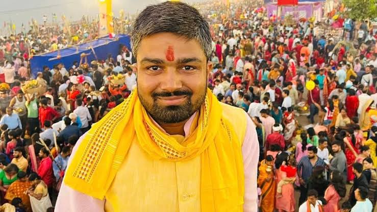 doctorrichabjp's tweet photo. कौनसी डेमोक्रेसी की बात हो रही है ? 
सारी डेमोक्रेसी का रोना नेताओ के लिए है, एक गरीब परिवार से आने वाले मेहनती और ईमानदार पत्रकार यूट्यूबर पर NSA लगा दिया कोई लोकतंत्र का रक्षक नही बोल रहा ?? https://t.co/bio6M64jez