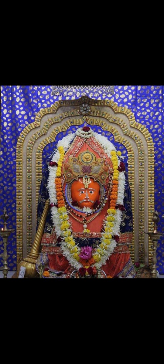 માથૂ મૂકો ને દુઃખ દૂર થઈ જાય.❤️
#દાદા