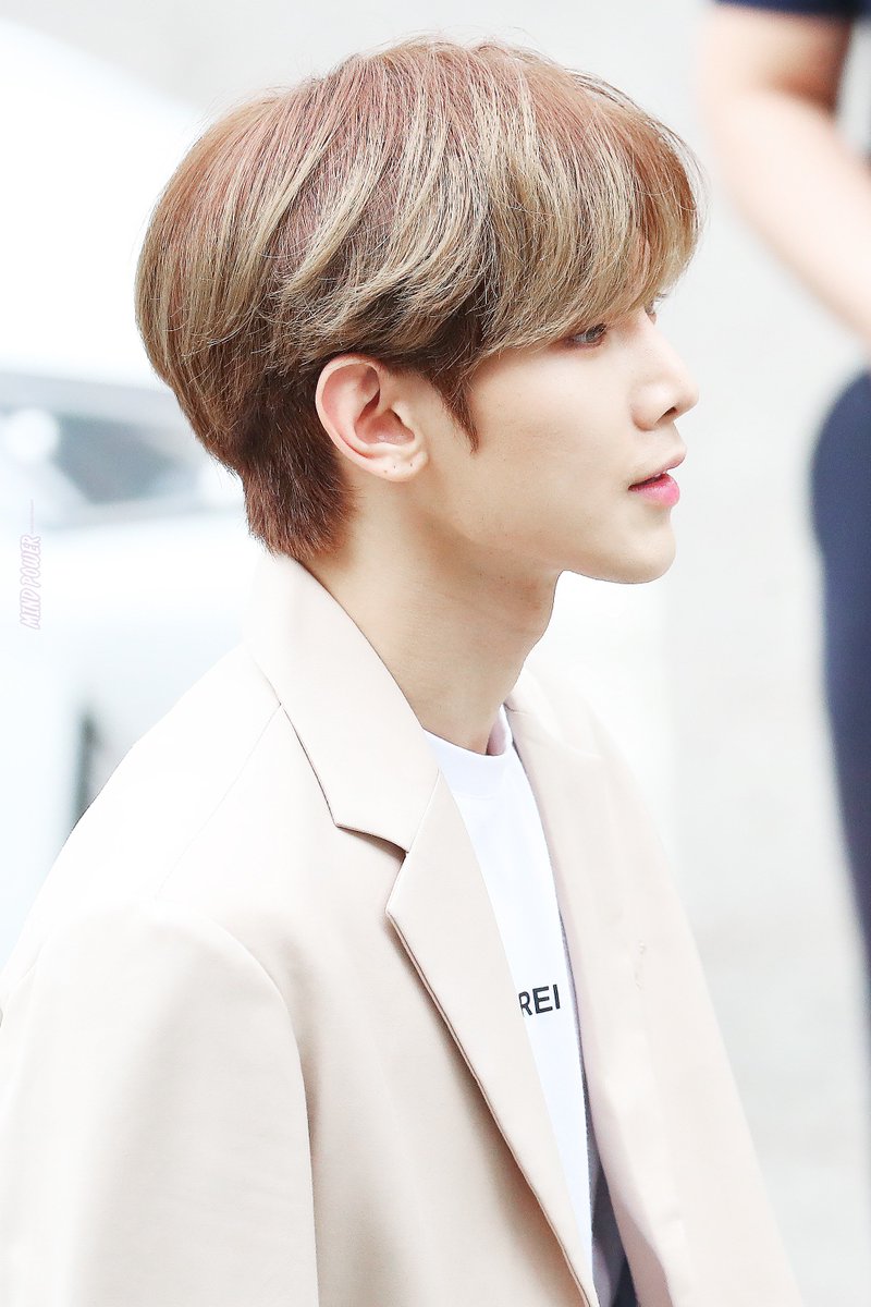 autoyeo's tweet photo. ˗ˏˋ 190621 ˎˊ˗ #YEOSANG #여상
@ATEEZofficial ★ https://t.co/AxhYihPOoT