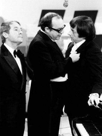 DonMcintyre70's tweet photo. Born #OTD in 1929, orchestral conductor, solo pianist, composer, broadcaster, writer Andre 'Mr Preview' Previn. #RIP #alltherightnotes https://t.co/Z22TrhkhUU