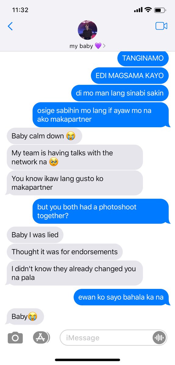 out of our way
— a #sunsun multiverse

wherein theo and aki are couple actors which decided to keep their relationship in private — but both being in the entertainment industry doesn't always mean faith is in their side