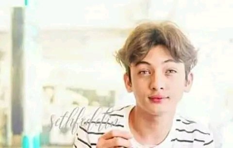 MasibagAnn's tweet photo. Nakuha ko lang sa fb haahahah sorry po na bored lang ako piro abg gwapo nya pala kahit noon pa #fransethpromposal #franseth #DLCompanion https://t.co/MU0vU1n0HQ
