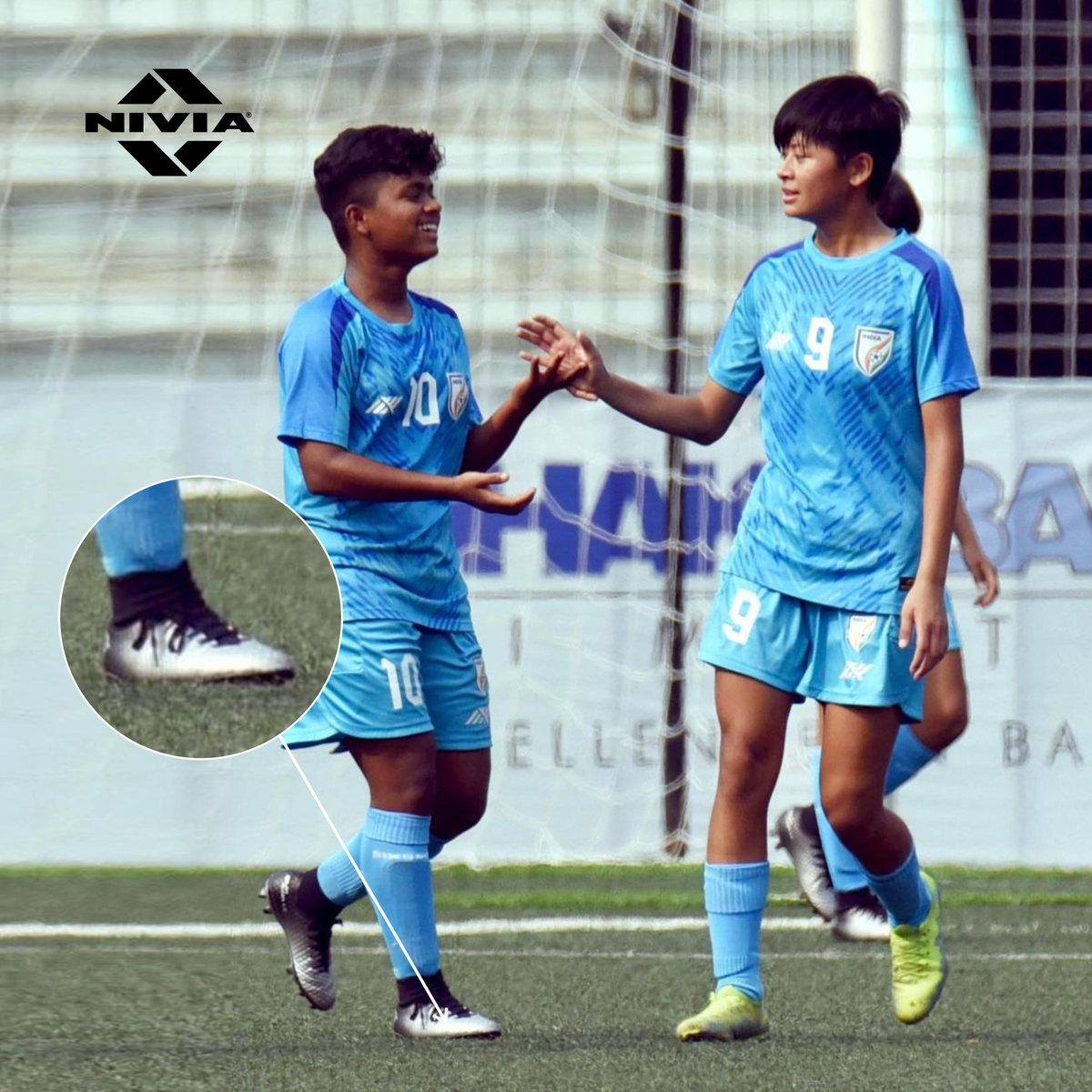niviasports's tweet photo. Ready for a challenge? 🤔 Guess the shoe and win big with our epic prize - a signed @indiansuperleague match ball by Mumbai City FC ! ⚽️💥

The answer with the most likes wins, so make sure to get your friends to vote for your guess!

#GuessTheShoe #NiviaSports #StepOutAndPlay https://t.co/bk6D2kEIMZ